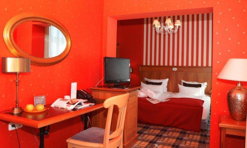 Hotel Schieferhof - Glaslust 노이하우스암렌웨그 외부 사진